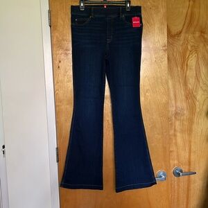 NEW Spanx Pull On Dark Wash Flare Jeans